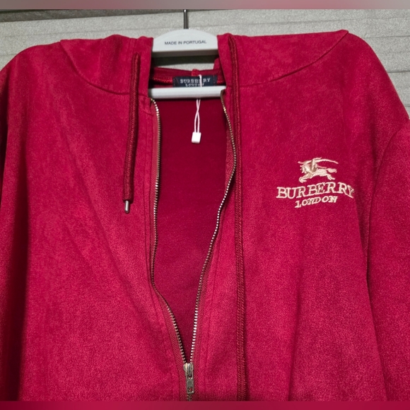 Burberry Red Zip-Up Hoodie with Logo - Picture 3 of 3